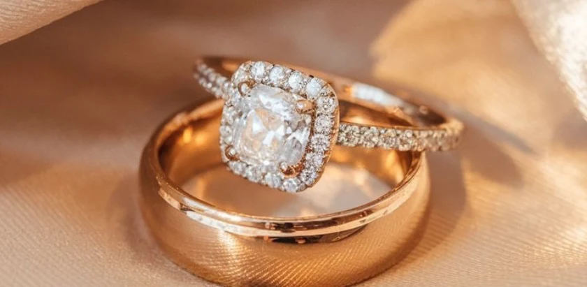 Gold-toned engagement ring, the Gold Pack